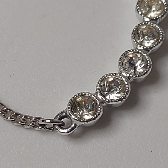 Emmons Jewelry Vintage Emmons Silver Tone Cute Little Necklace With